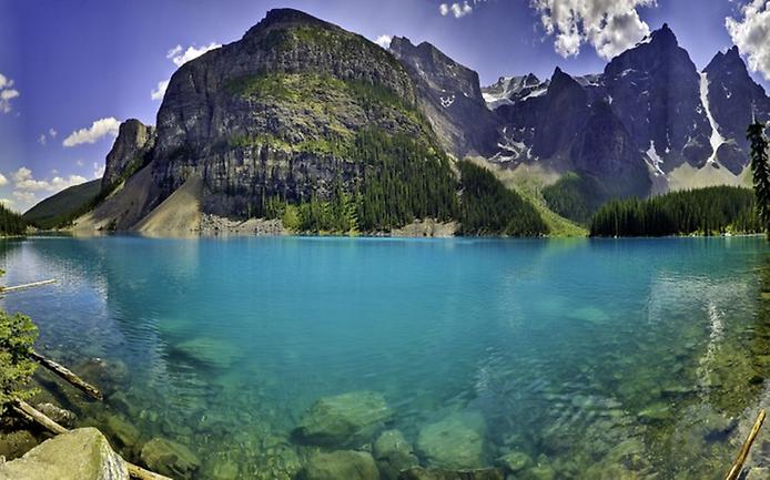 Ледниковое озеро Морейн в Канаде, фотография