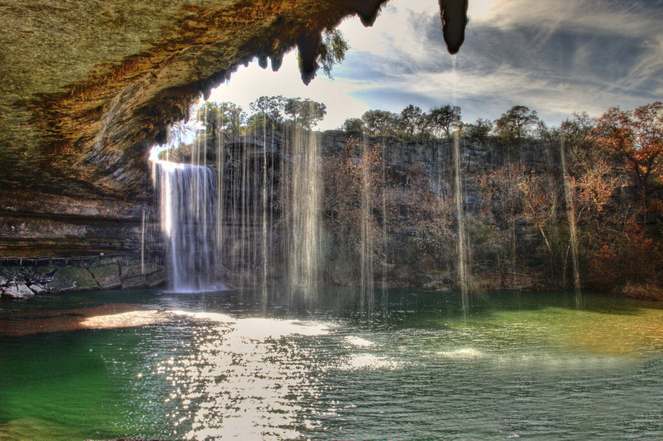 Уникальное озеро в Техасе, фотография