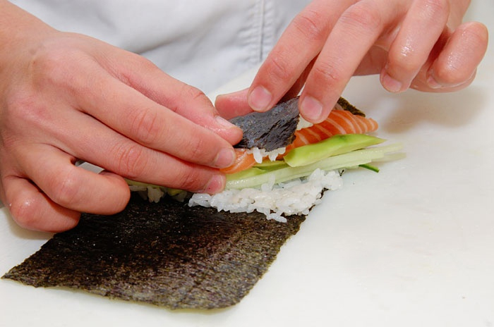 Фотография «Технология приготовления темаки-суши» шаг 3